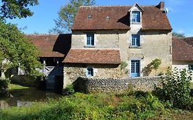 Gîte Arpheuilles, 4 Pièces, 6 Personnes - Fr-1-381-483